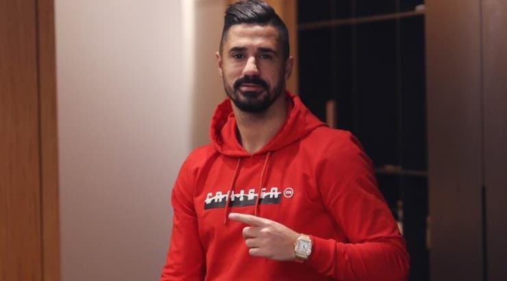 בירם כיאל (עמרי שטיין) בירם כיאל