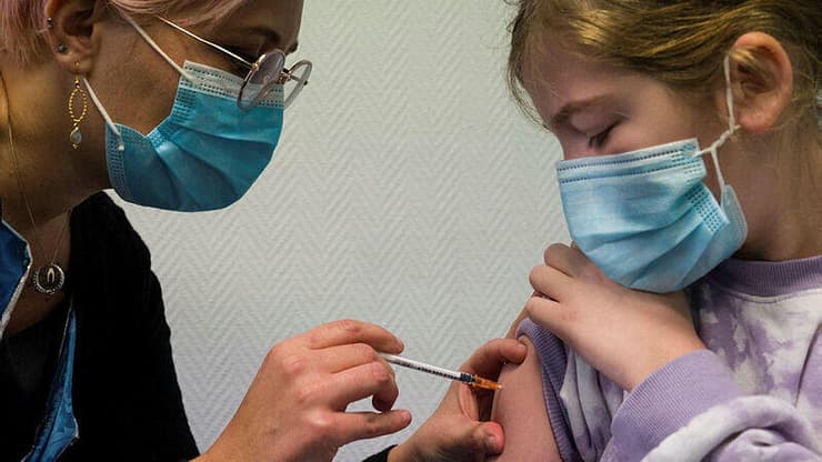 צרפת קורונה חיסונים חיסוני ילדים 