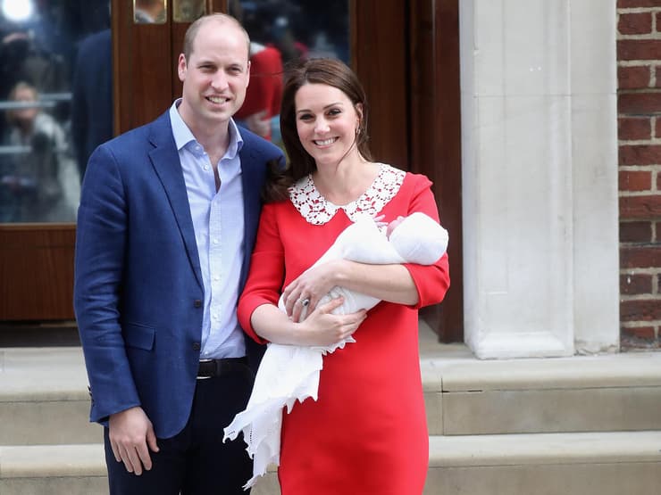 קייט מידלטון עם הנסיך וויליאם והנסיך לואי התינוק, אפריל 2018