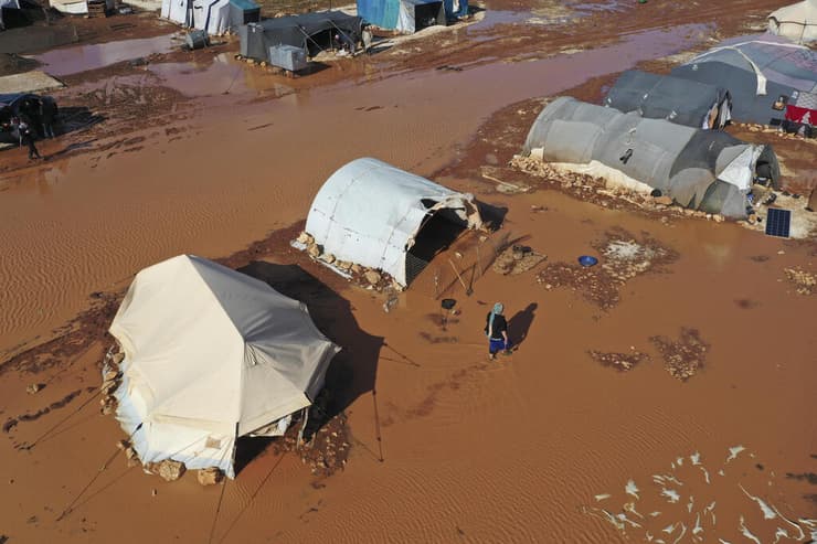 סוריה מחנה פליטים אידליב