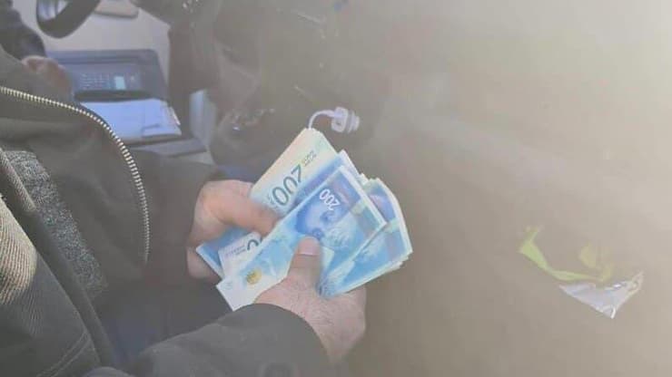 הכספים שנמצאו בעסקים ששימשו להלבנות הון ונסגרו על ידי המשטרה 