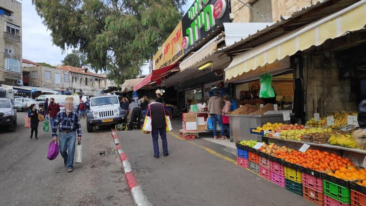 אכיפת מסיכות בשוק תלפיות, חיפה
