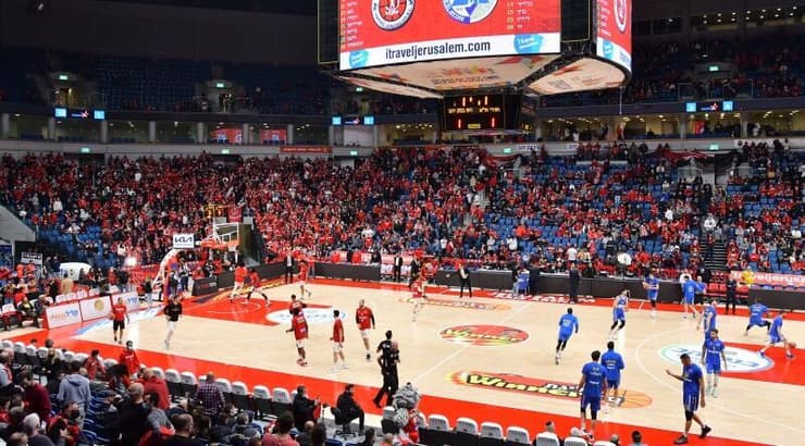 היכל פיס ארנה לפני המשחק (רפי בן חקון) היכל פיס ארנה לפני המשחק