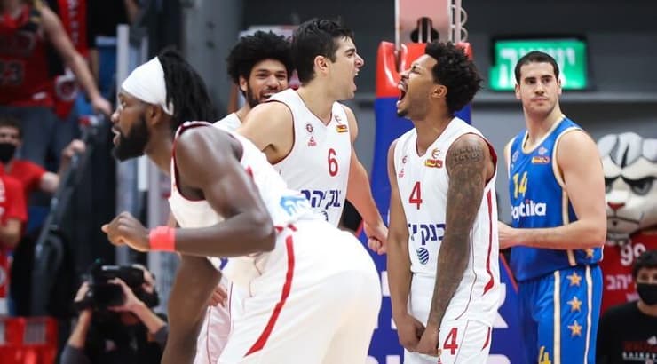 ג'יילן אדאמס חוגג (איציק בלניצקי) ג'יילן אדאמס חוגג