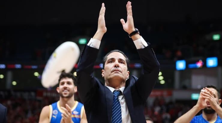 יאניס ספרופולוס (איציק בלניצקי) יאניס ספרופולוס