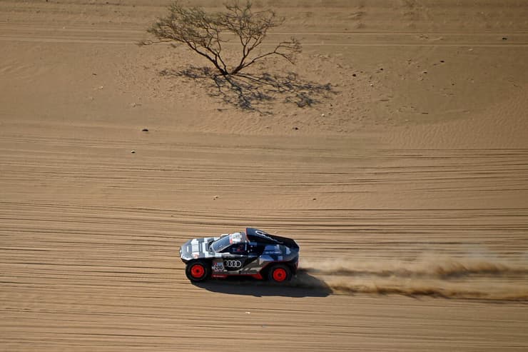 מרוץ מכוניות ראלי דקאר סעודיה