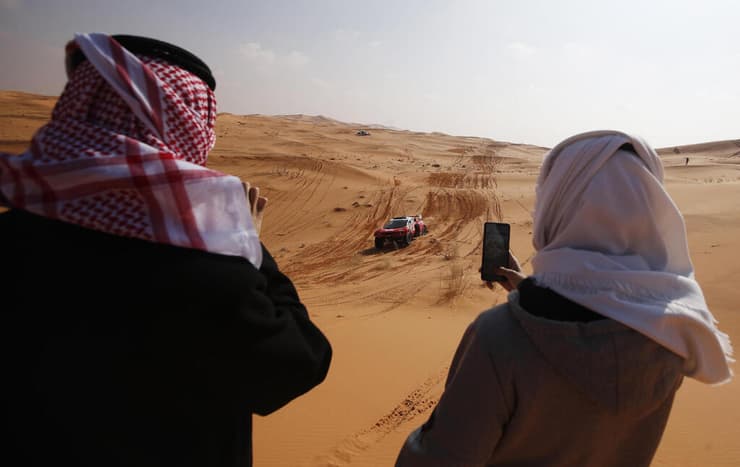 מרוץ מכוניות ראלי דקאר סעודיה