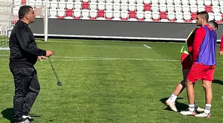 שי ברדה באימון נוף הגליל (דוברות המועדון) שי ברדה באימון נוף הגליל