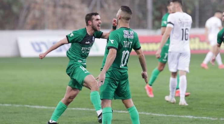 אנס דאבור חוגג (עמרי שטיין) אנס דאבור חוגג