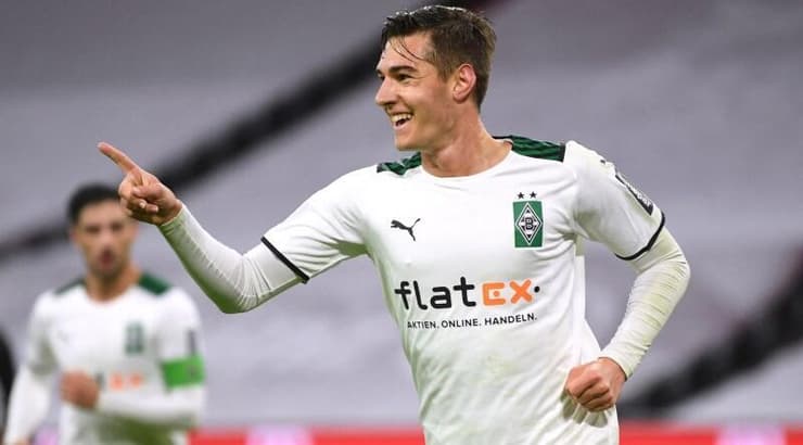 פלוריאן נויהאוס חוגג