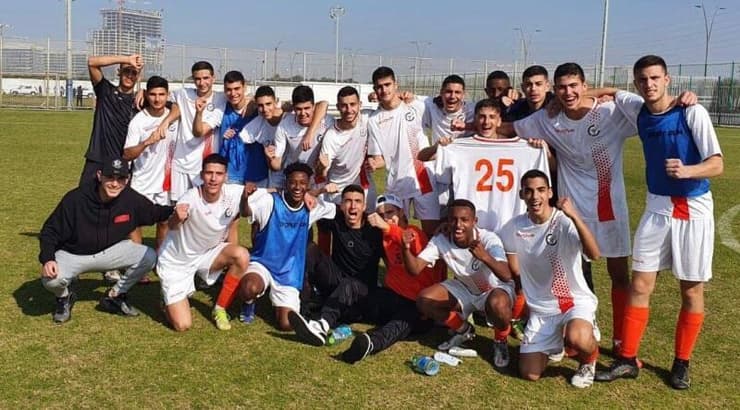 הפועל ראשון לציון - נערים א (באדיבות המועדון) הפועל ראשון לציון - נערים א