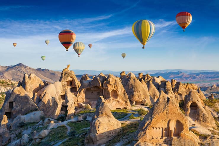 כדורים פורחים בשמי קפדוקיה (Cappadocia), טורקיה
