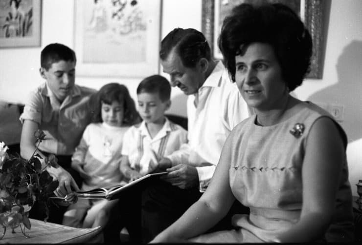 משפחת הרצוג ב-1967