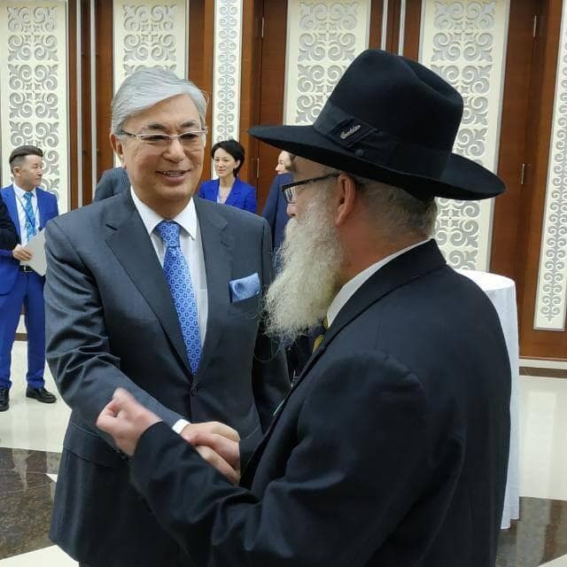 הרב ישעיה כהן עם נשיא קזחסטן, קאסים-ג'ומארט טוקאייב