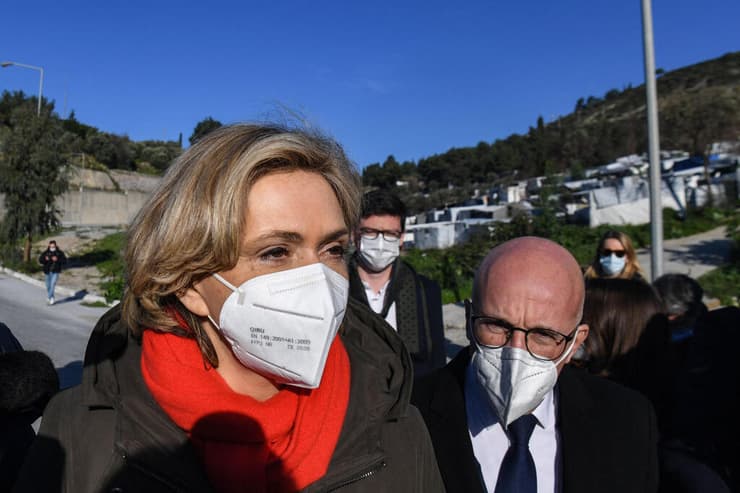 ואלרי פקרס ולרי פקרס מועמדת נשיאות צרפת ביקור אי סאמוס יוון מחנה מהגרים