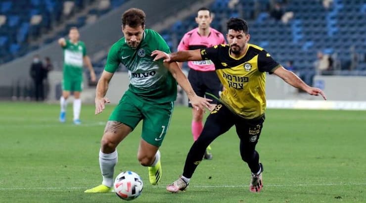 יאניק ווילדסחוט מול אלמוג כהן (עמרי שטיין) יאניק ווילדסחוט מול אלמוג כהן