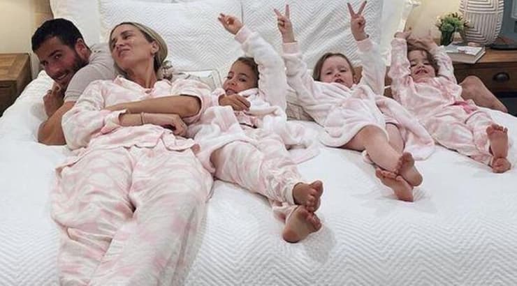 תומר חמד ומשפחתו (אינסטגרם) תומר חמד ומשפחתו