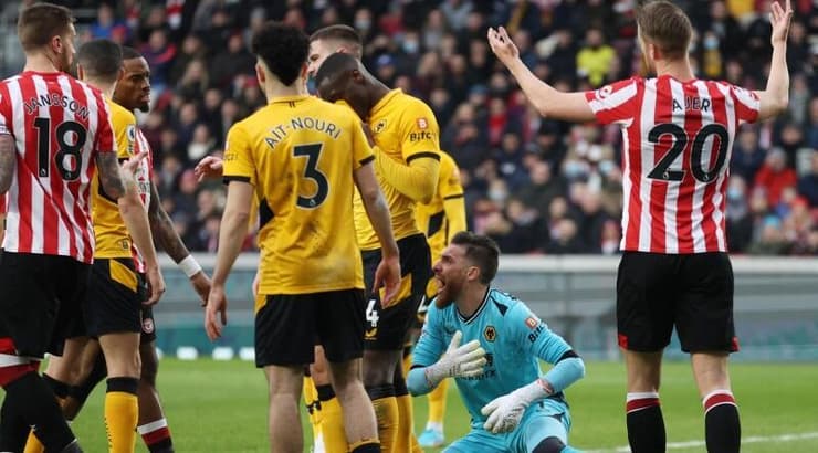 שחקני וולבס וברנטפורד (רויטרס) שחקני וולבס וברנטפורד