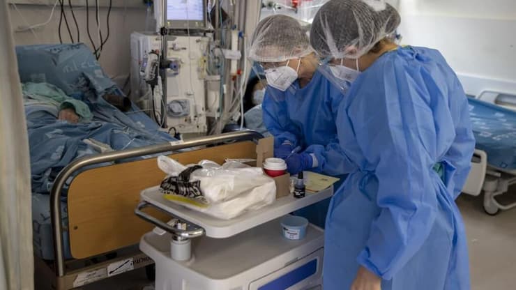 צוות מחלקת הקורונה בית חולים הדסה עין כרם