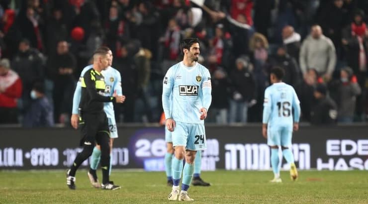 אופיר קריאף מאוכזב (רדאד ג'בארה) אופיר קריאף מאוכזב