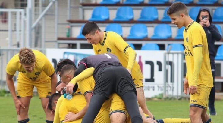 שחקני מכבי תל אביב חוגגים (אינסטגרם) שחקני מכבי תל אביב חוגגים