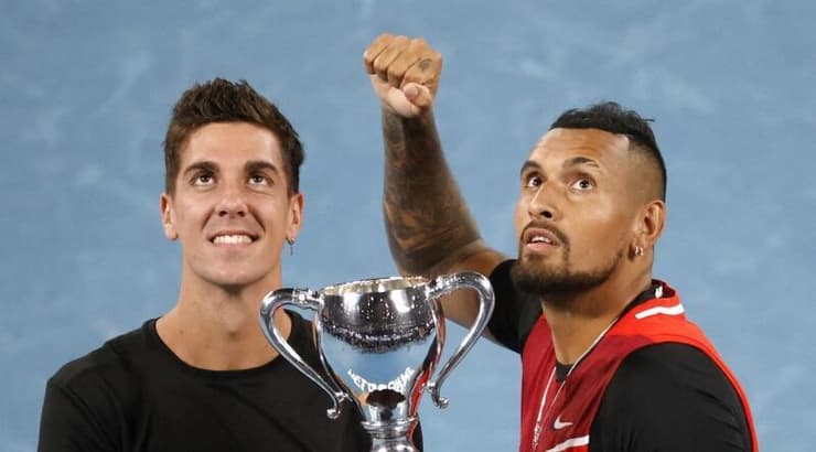 ניק קיריוס ותנאסי קוקינאקיס (רויטרס) ניק קיריוס ותנאסי קוקינאקיס