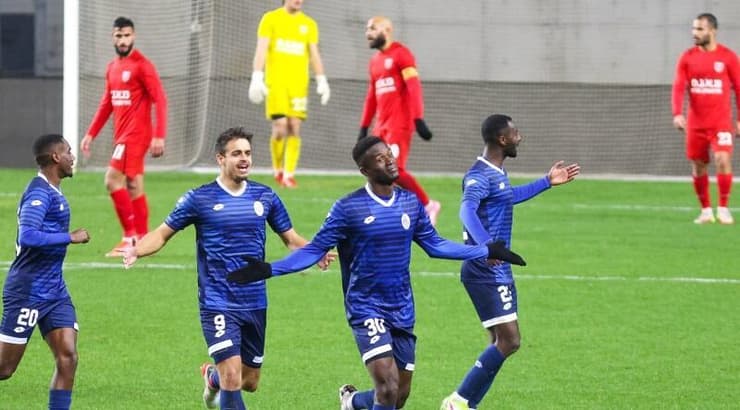 שחקני רמת השרון חוגגים