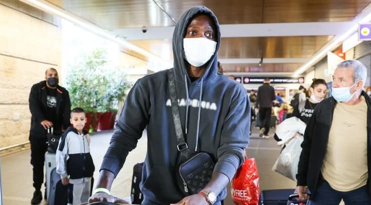 מאוויס צ'יבוטה בישראל (איציק בלניצקי) מאוויס צ'יבוטה בישראל