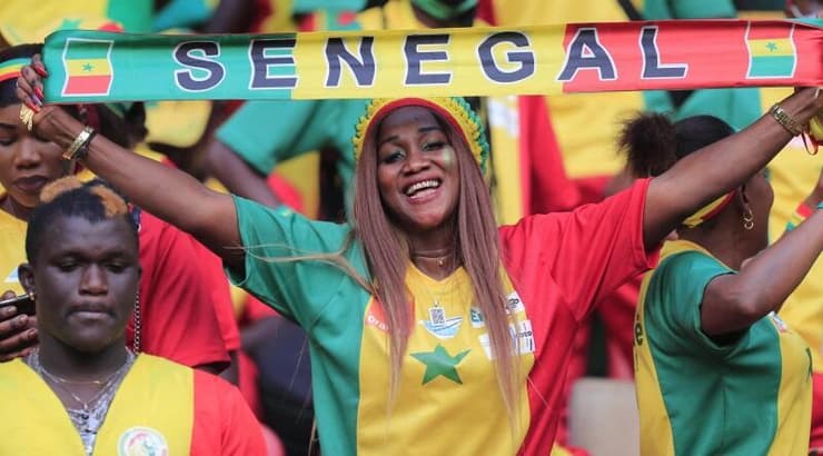 אוהדי סנגל (רויטרס) אוהדי סנגל