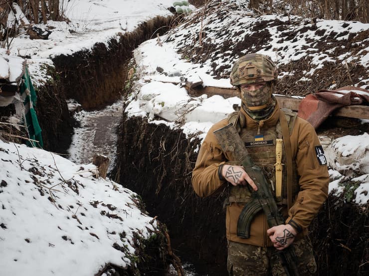 חייל צבא אוקראינה מתיחות רוסיה