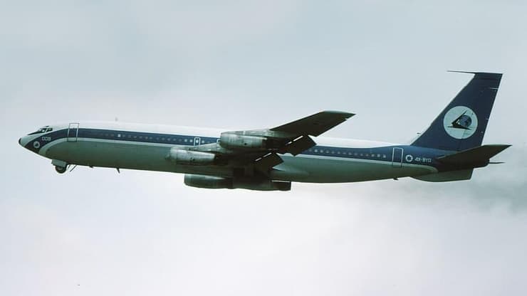 מטוס הבואינג 707 מספר 008 בעת שירותו בחיל האוויר