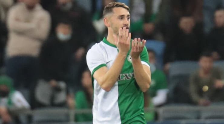 עומר אצילי חוגג