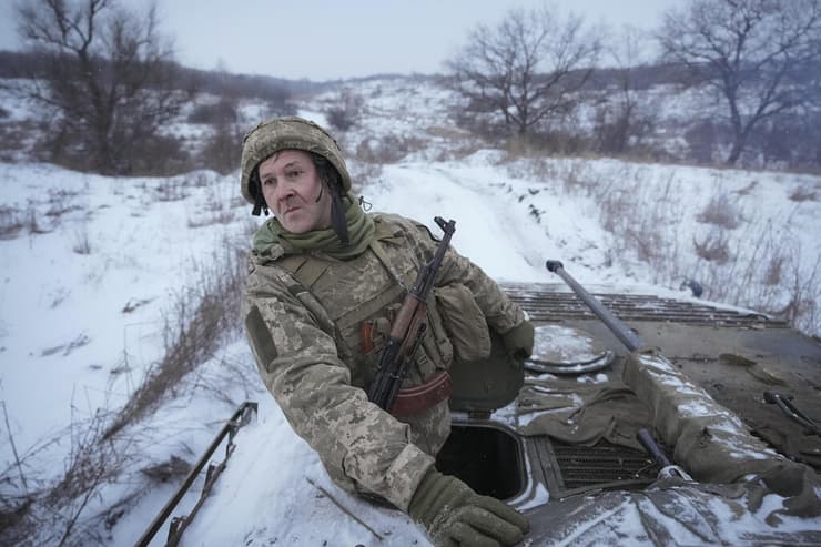 אוקראינה חייל מילואים ב אזור לוגנסק מתיחות רוסיה