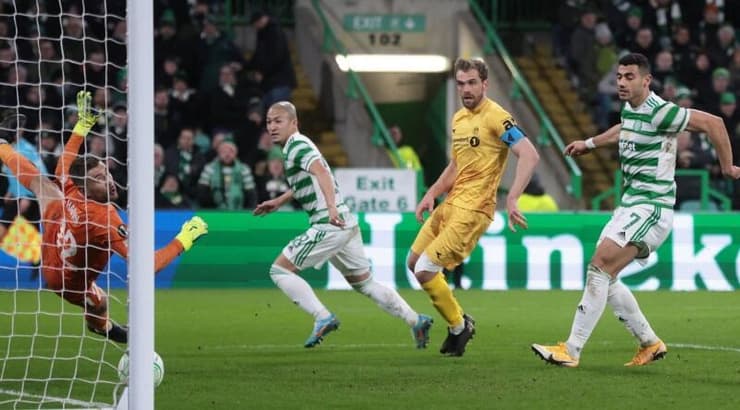 דייזן מאהדה כובש