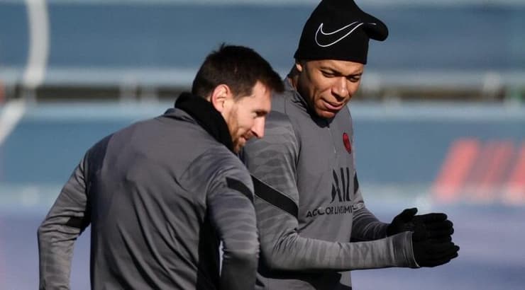 קיליאן אמבפה וליאו מסי (רויטרס) קיליאן אמבפה וליאו מסי