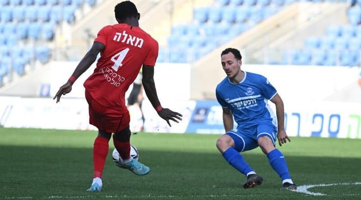 מאלה דוגאי (נעם מורנו) מאלה דוגאי