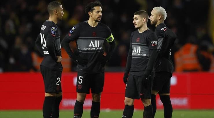 עצבים בפ.ס.ז' (רויטרס) עצבים בפ.ס.ז'