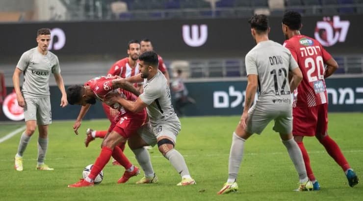 מוחמד אבו פאני ובן ביטון במאבק (נעם מורנו) מוחמד אבו פאני ובן ביטון במאבק