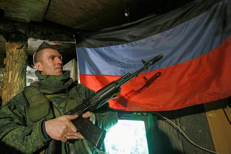 לוחמים ברפובליקה העממית של דונייצק מזרח אוקראינה