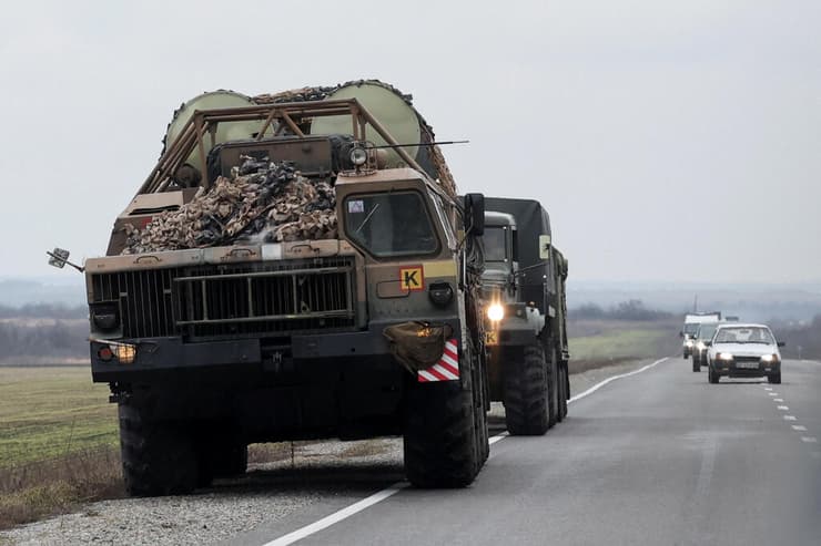 כלי רכב צבאיים אוקראינים במזרח אוקראינה