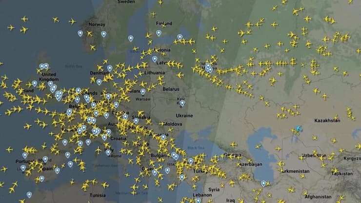 פנוי המרחב האווירי מעל אוקראינה
