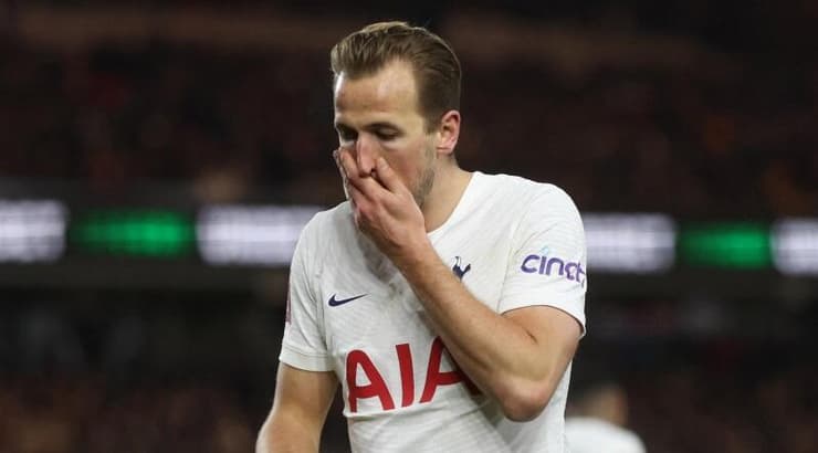 הארי קיין מאוכזב