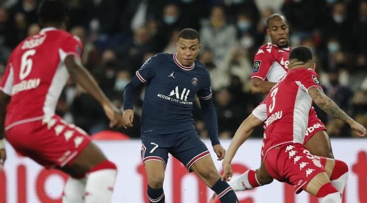 קיליאן אמבפה מול מונאקו (רויטרס) קיליאן אמבפה מול מונאקו