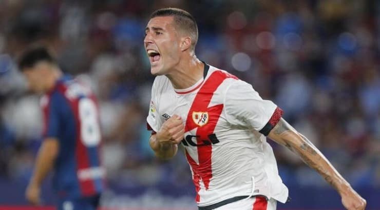 סרג'י גווארדיולה חוגג (La Liga) סרג'י גווארדיולה חוגג