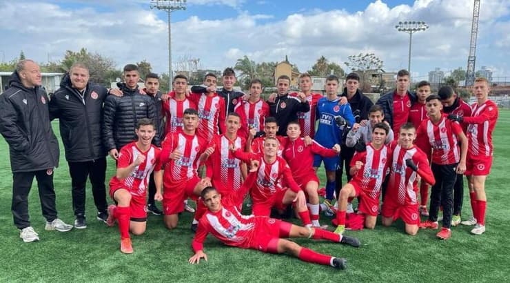 הפועל תל אביב נערים ב'