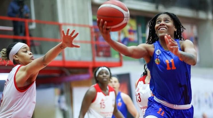 קנישה בל (מנהלת ליגת העל לנשים סל) קנישה בל