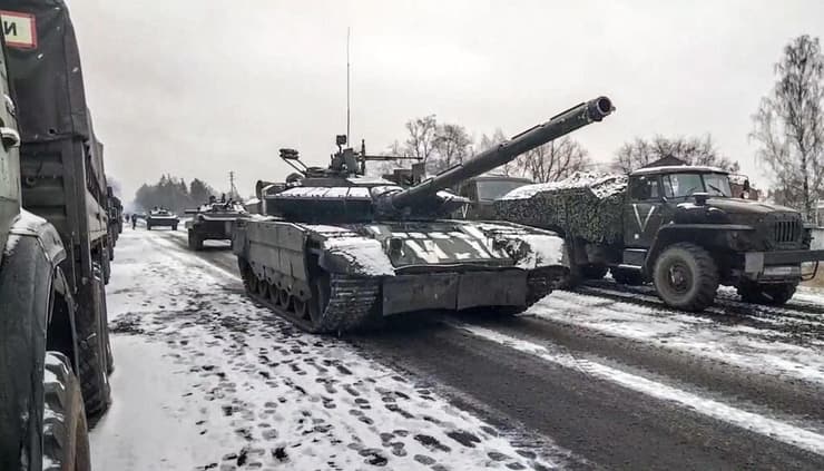 טנקים רוסים באזור קייב