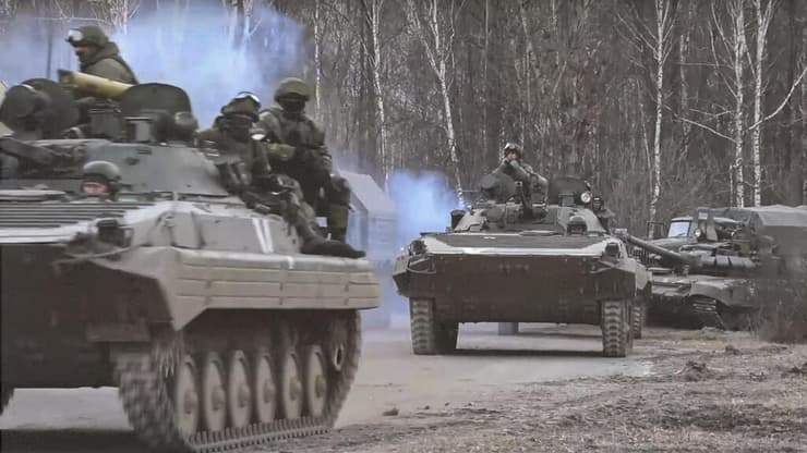 כוחות רוסים בדרך לקייב