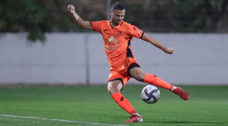 ישראל זגורי בועט (עמרי שטיין) ישראל זגורי בועט