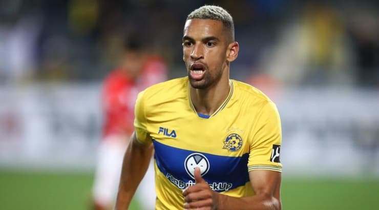 ניק בלקמן חוגג (רדאד ג'בארה) ניק בלקמן חוגג